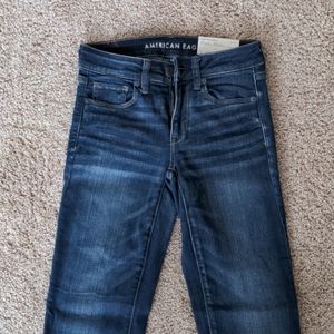 AE skinny jeans 2 short